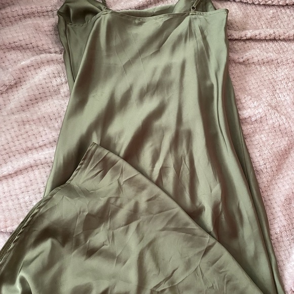 GREEN SLIP ON DRESS - Picture 5 of 5